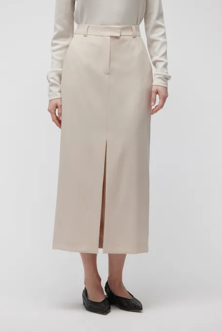 Vlněná sukně v barvě nude