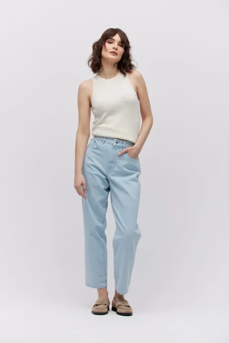 Krémová halter blůzka s hedvábím