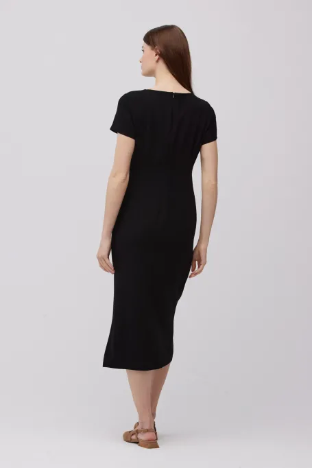 Černé midi šaty s krátkým rukávem