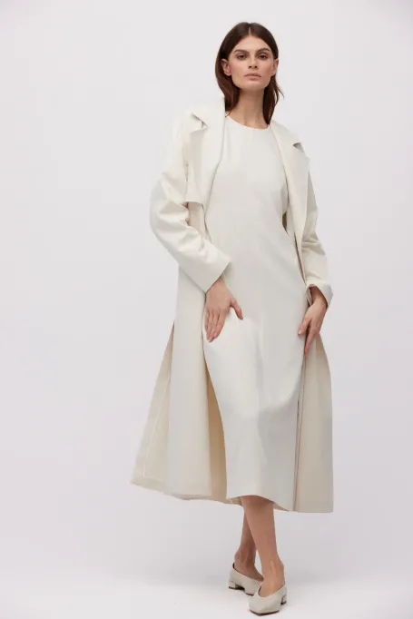 Bílá midi šaty s rozparkem