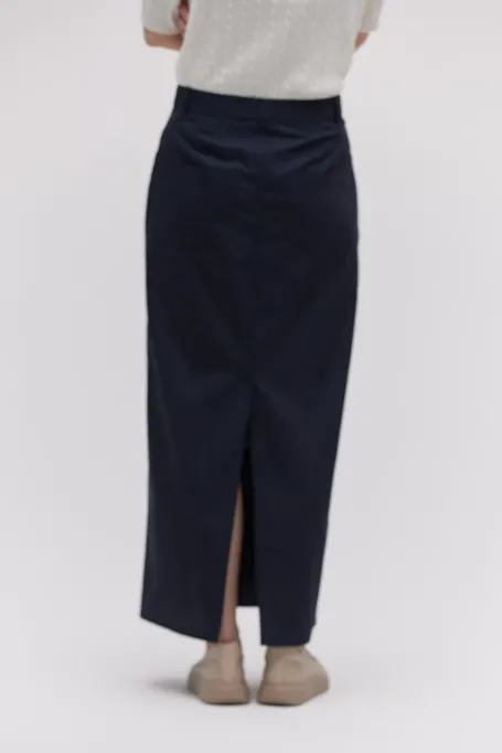 Tmavě modrá sukně s vlnou