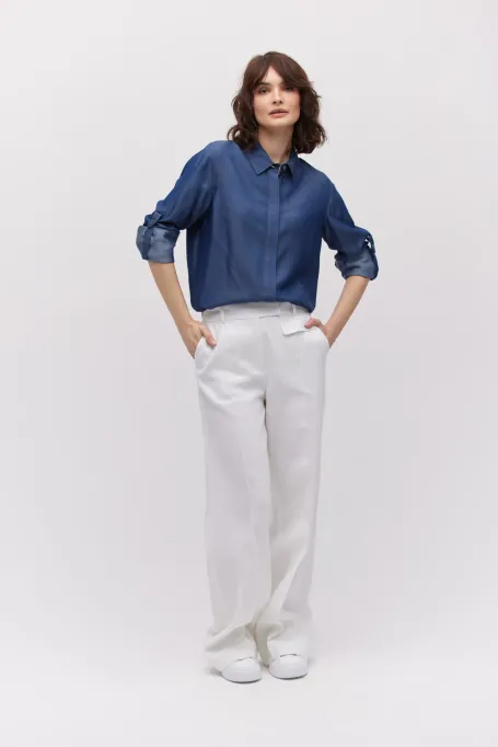 Košile v denim barvě