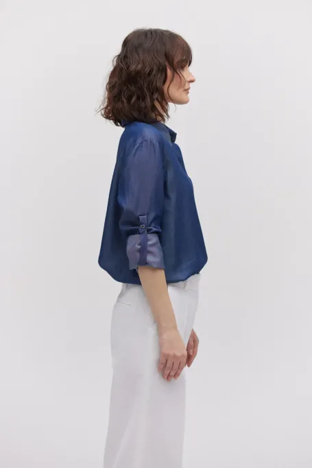 Košile v denim barvě