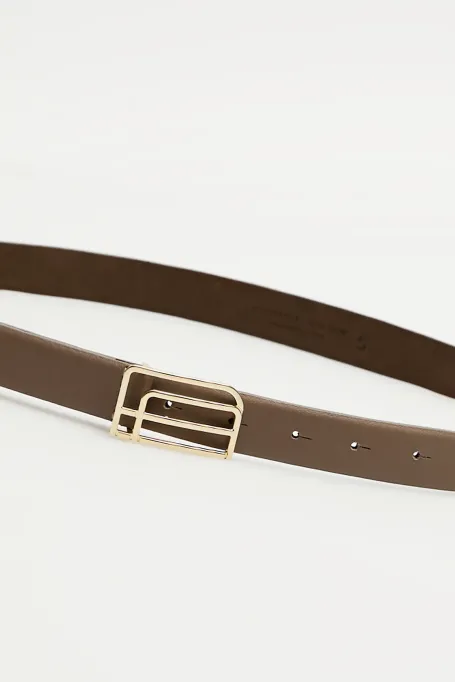 Kožený pásek s přezkou s logem PA