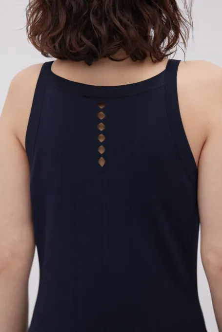 Modrá šaty s halter výstřihem