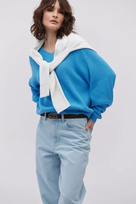 Svetr s hedvábím a výstřihem do V