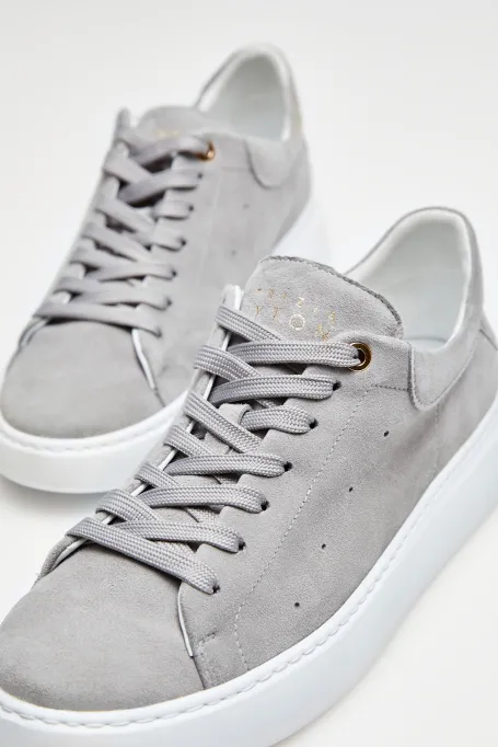 Šedé sneakersy z nubukové kůže