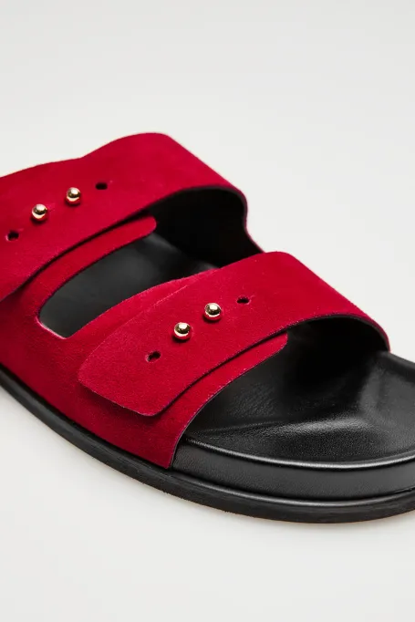 Kožené pantofle z nubukové kůže