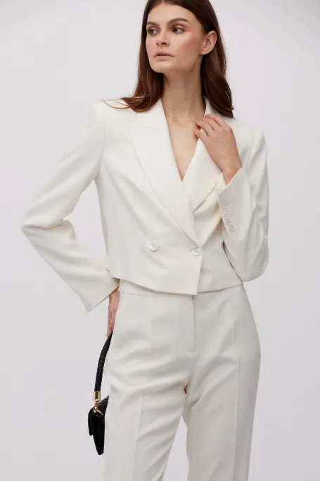 Krátký smetanový sak do obleku