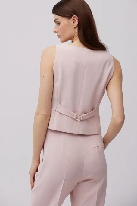 Kamizelka do obleku v pudrově růžové barvě
