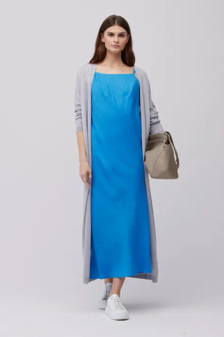 Modrá lněná šaty