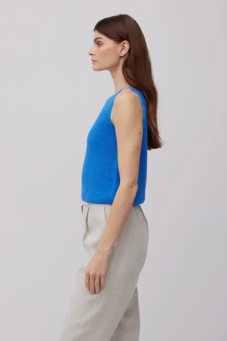 Modrá blůza s lnem