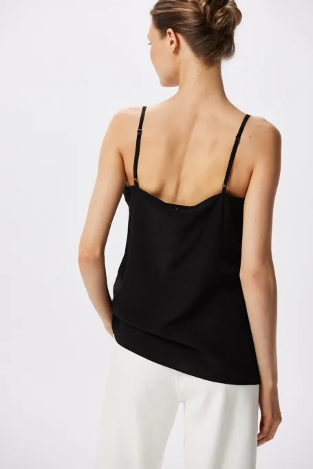 Černý hedvábný top na ramínkách Mari