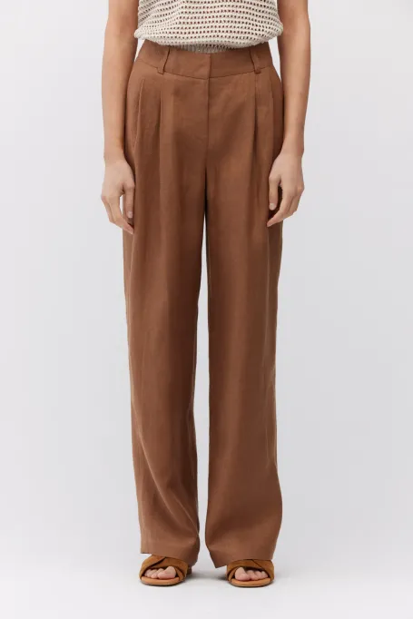 Hnědé lněné kalhoty ke kostýmu