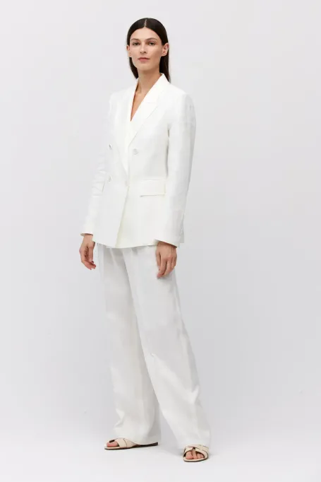 Bílé lněné kalhoty s širokými nohavicemi