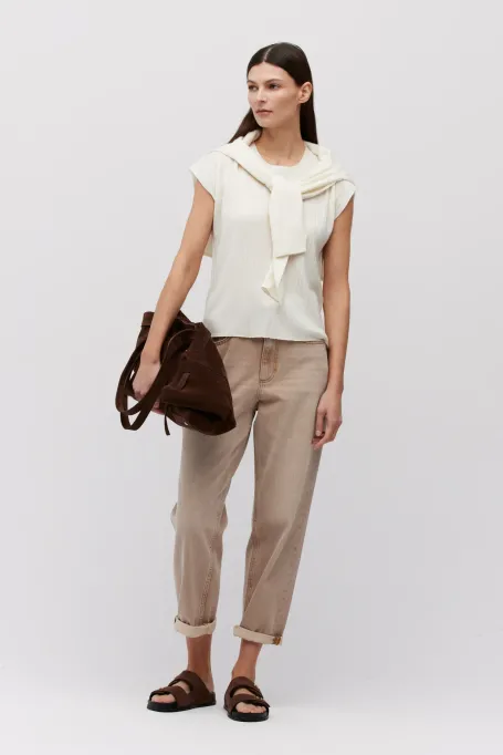 Bílá vlněná halenka s kašmírem