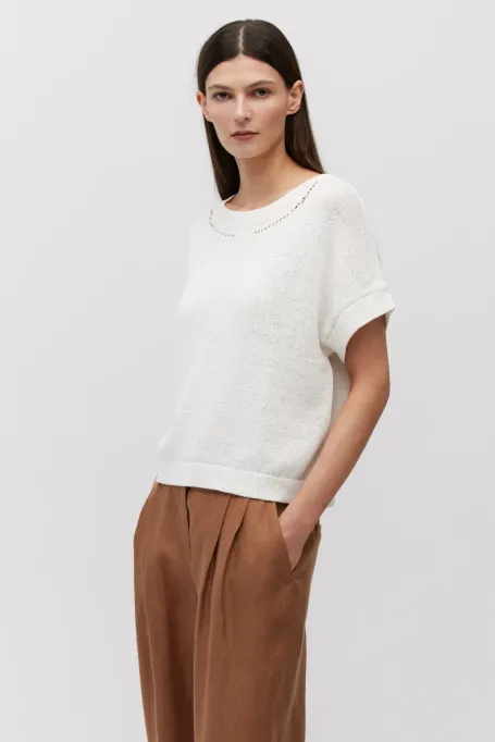 Bílá blůza s lnem