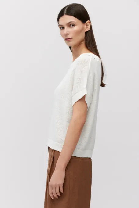 Bílá blůza s lnem