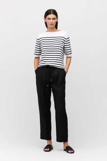 Halenka s hedvábím v pruzích