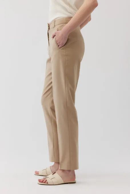 Bežové kalhoty s panenskou vlnou