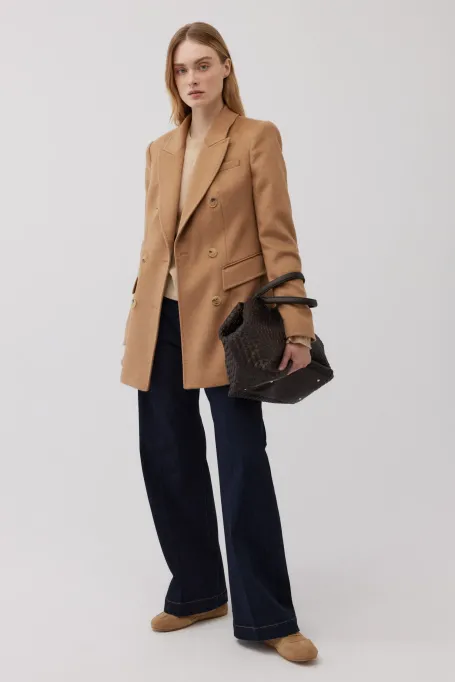 Kamelová bunda z velbloudí vlny