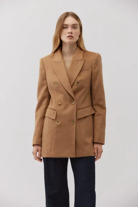 Kamelová bunda z velbloudí vlny