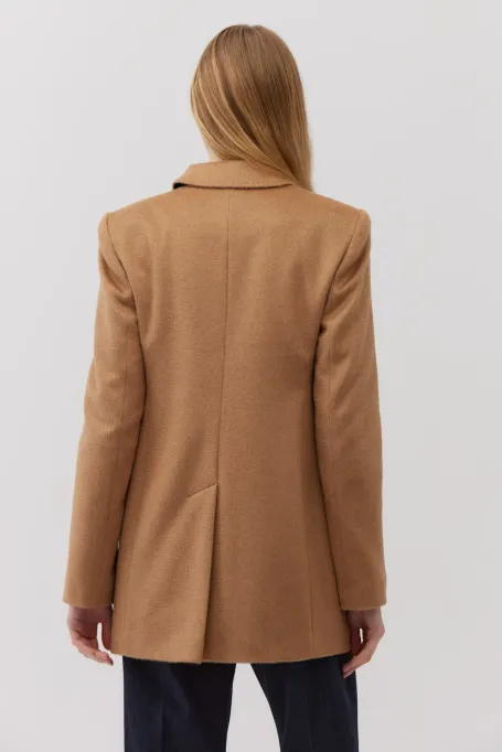 Kamelová bunda z velbloudí vlny