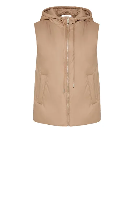 Camelová vesta s kapucí