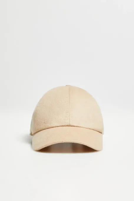 Bežová kšiltovka z velbloudí vlny