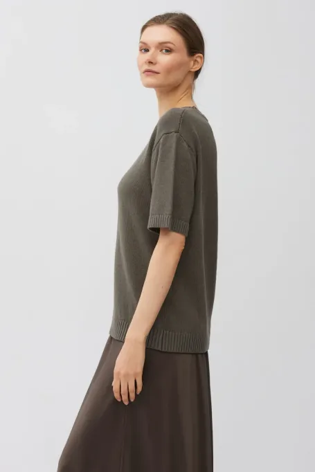 Hnědé tričko s lnem a bavlnou