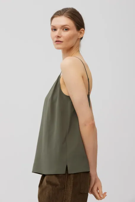 Zelený hedvábný top na ramínkách