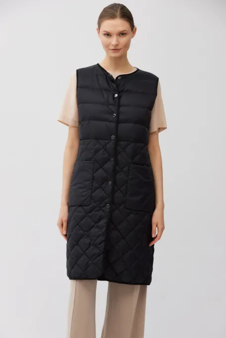 Černá dlouhá péřová vesta