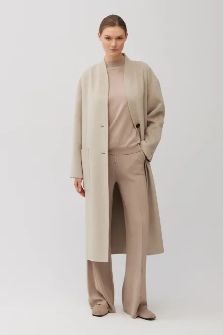 Béžový kabát z vlny a hedvábí doubleface