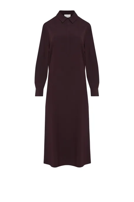 Volná midi šaty z hedvábného materiálu s baklažánovou barvou
