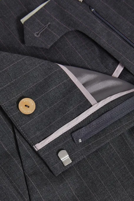 Šedé vlněné pruhované kalhoty k obleku