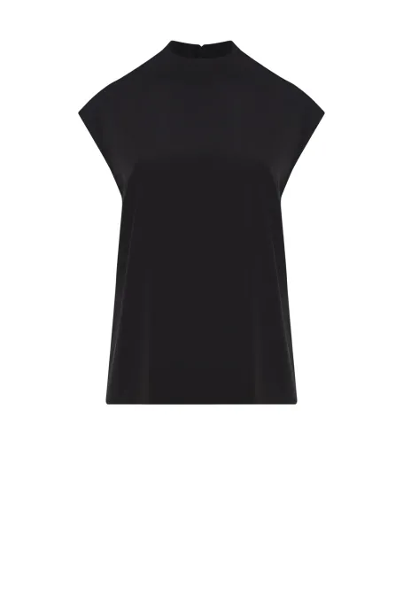 Černá hedvábná blůza s krátkým rukávem
