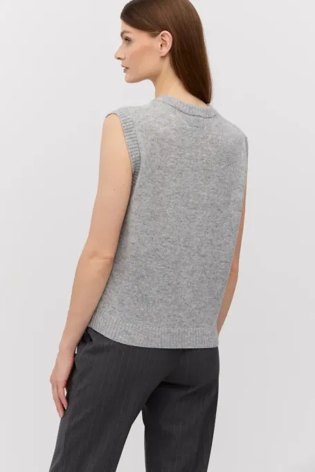 Šedý svetr z merinovské vlny a kašmíru