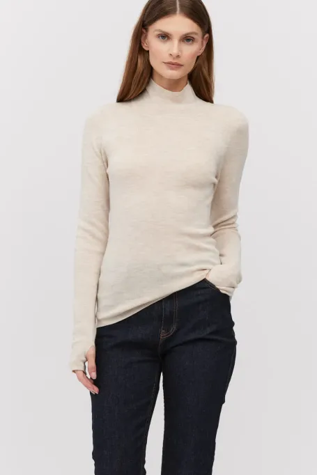 Bežový polo rolák z merino vlny