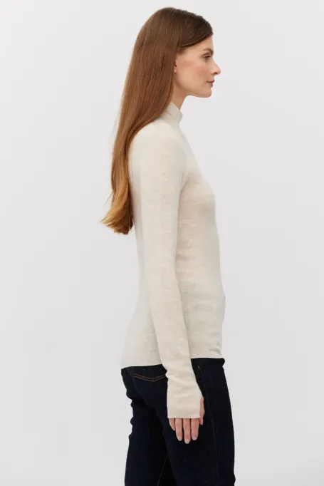 Bežový polo rolák z merino vlny