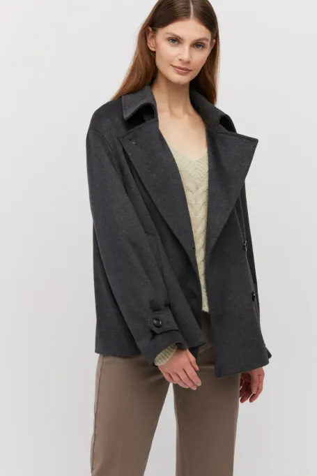 Tmavě šedý dvouřadý kabát z vlny