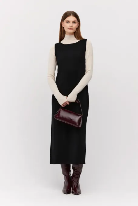 Černé midi šaty z merino vlny