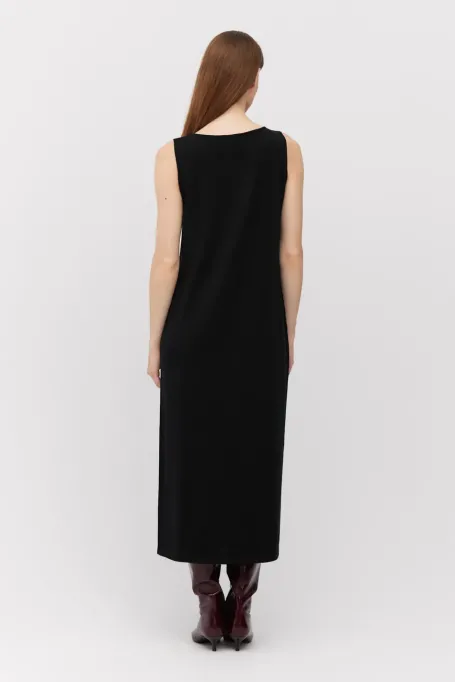Černé midi šaty z merino vlny