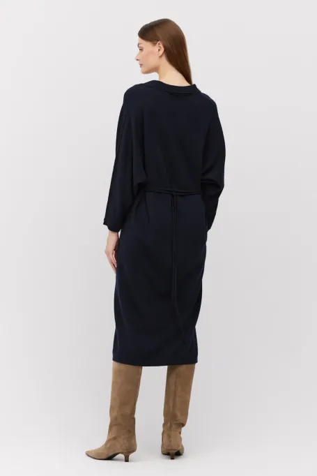 Granátová polo šaty s kašmírem a merino vlnou