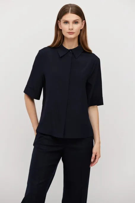 Granátová hedvábná košile s krátkým rukávem