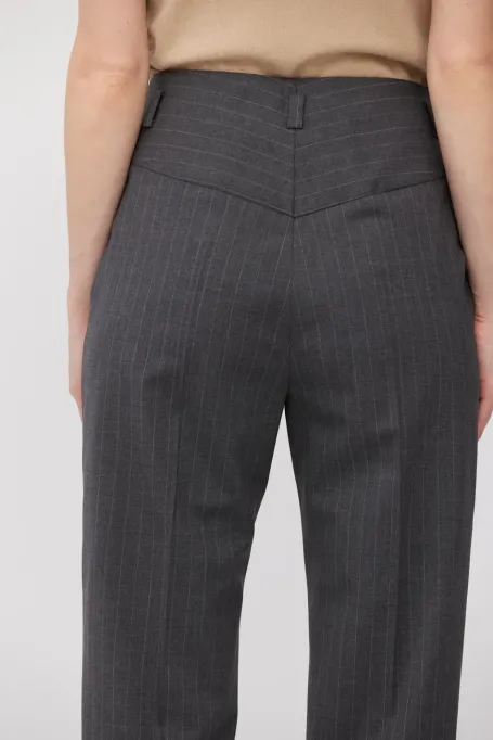 Šedé vlněné pruhované kalhoty k obleku