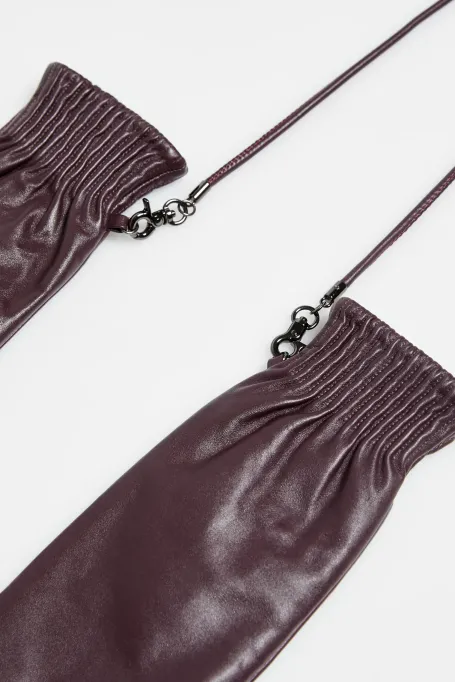 Hnědé rukavice s jedním prstem