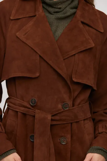 Trenčkot z přírodní semišové kůže