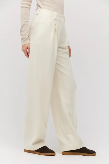 Krémové vlněné kalhoty do saka s kašmírem