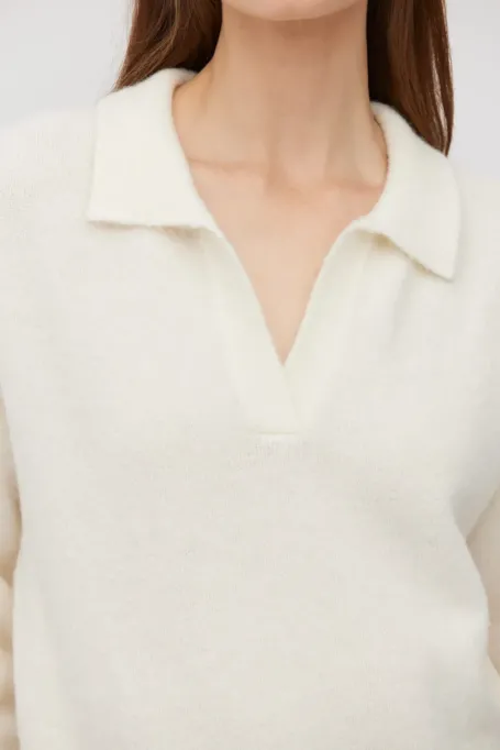 Krémový svetr s alpaku vlnou