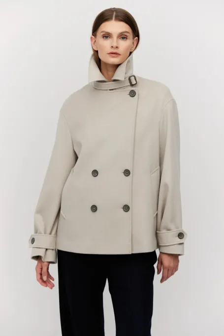 Bežová dvouřadá bunda z vlny